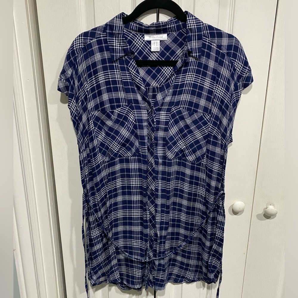 Motherhood maternity plaid button down top